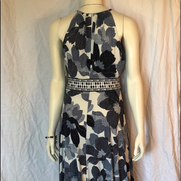 London Times fun and flirty hi lo Maxi - Picture 3 of 11